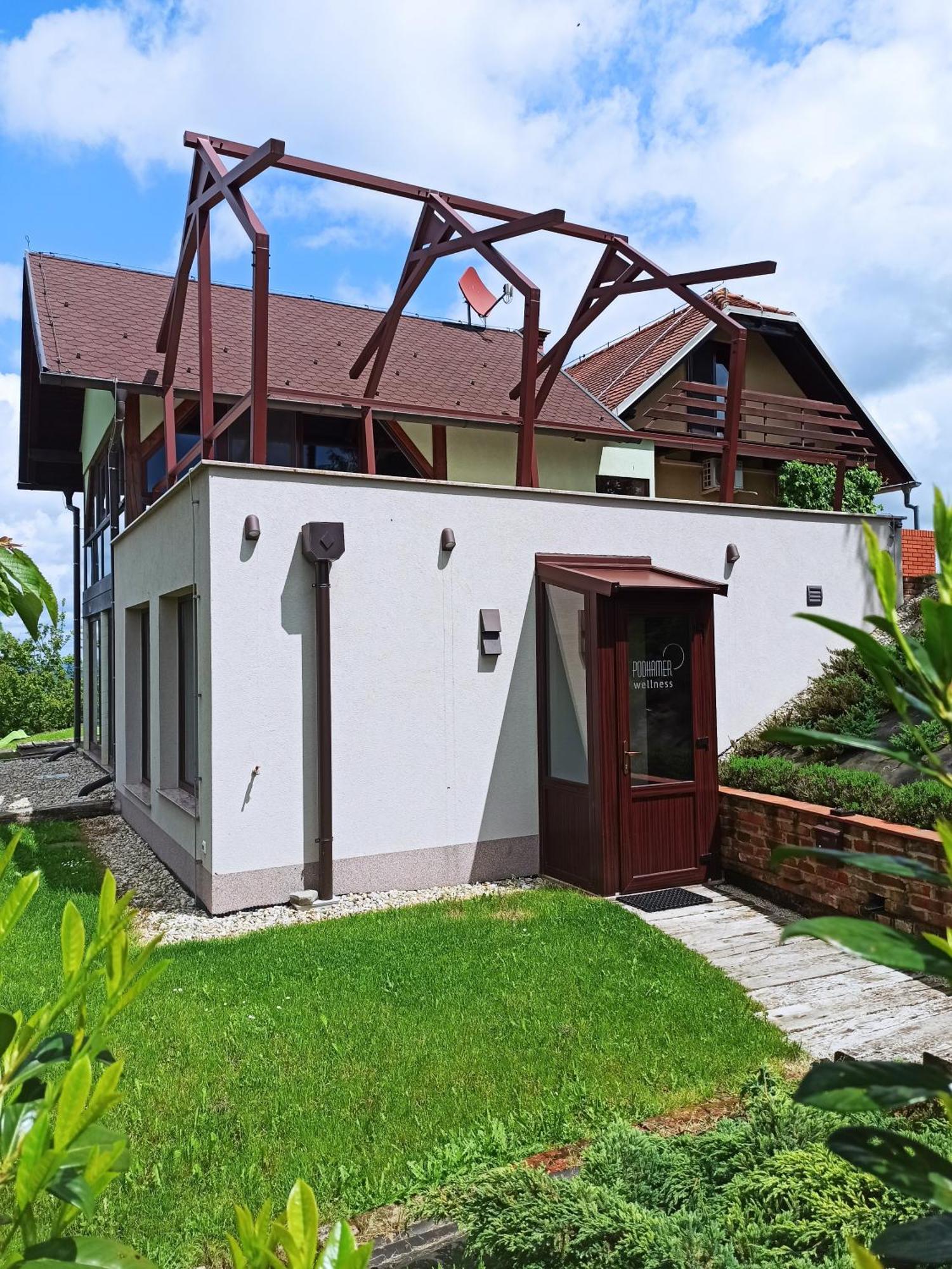 Holiday House Podhamer Marijan Лютомер Экстерьер фото
